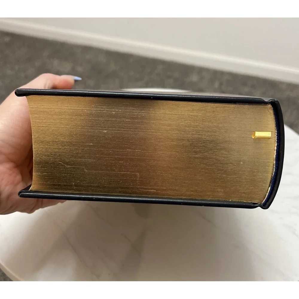 THE HOLY BIBLE King James Version‎ KJV Deluxe Illustrated Gustave Dore NEW